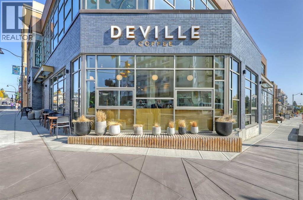 Single Family House for Sale in   Avenue SW Richmond Calgary 