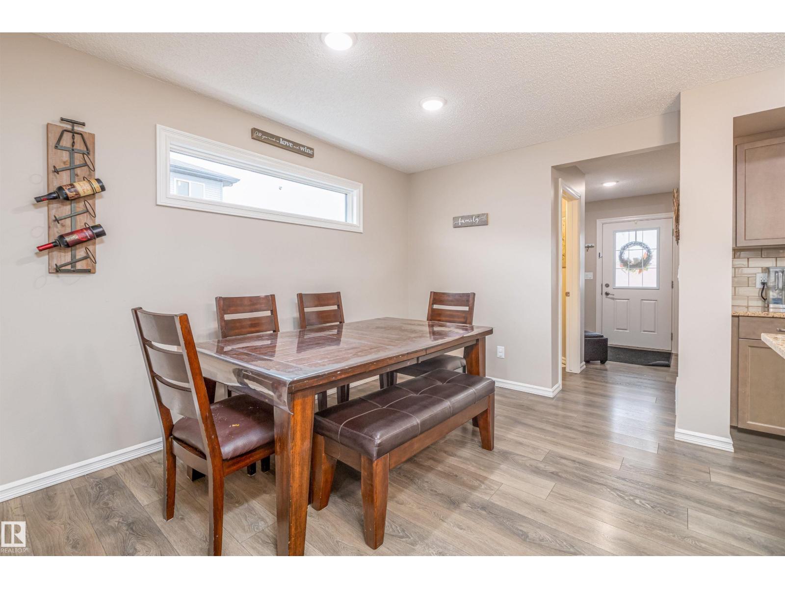 816 35 AV NW, Edmonton