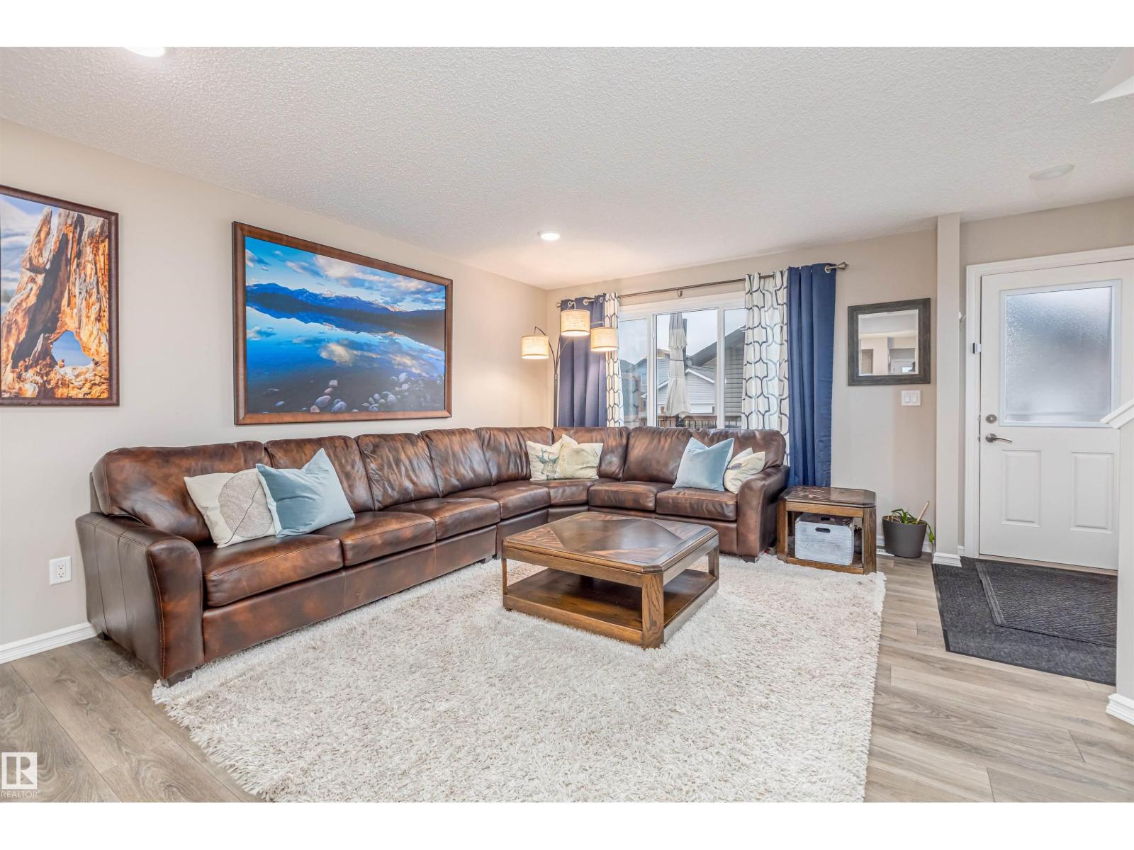 816 35 AV NW, Edmonton