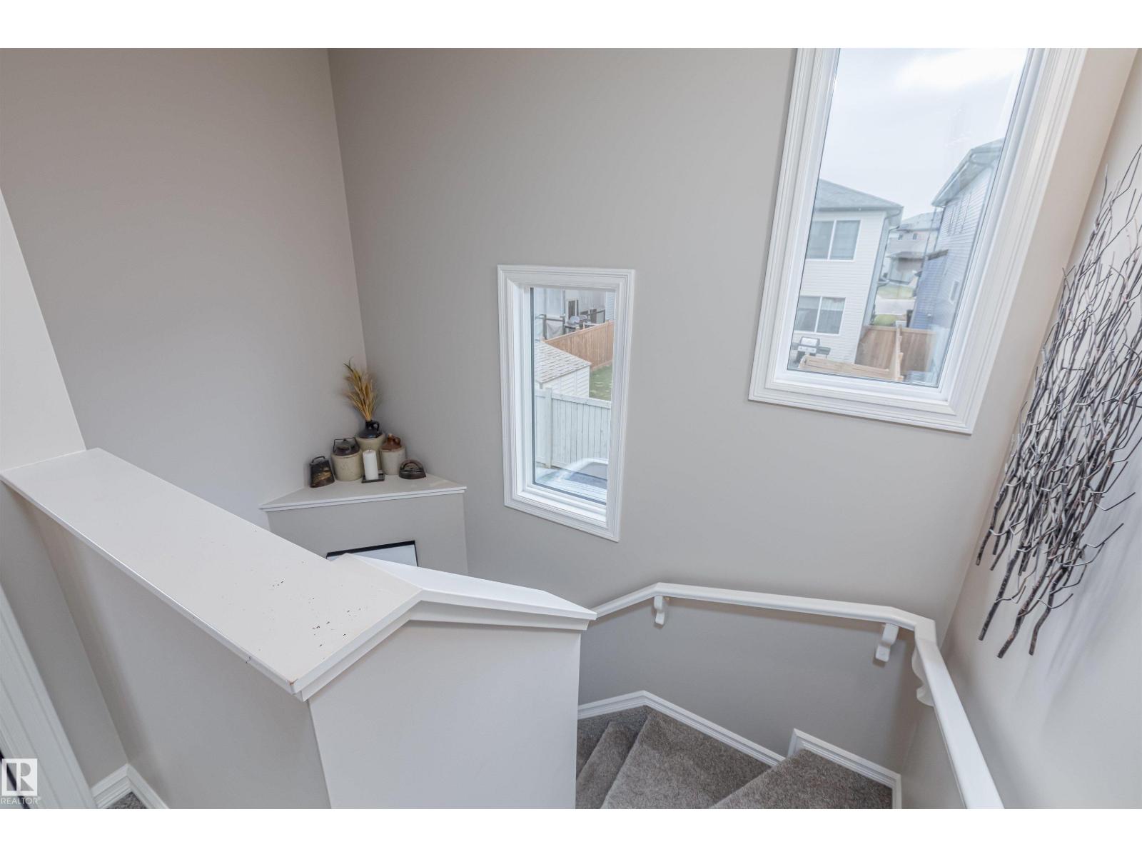 816 35 AV NW, Edmonton