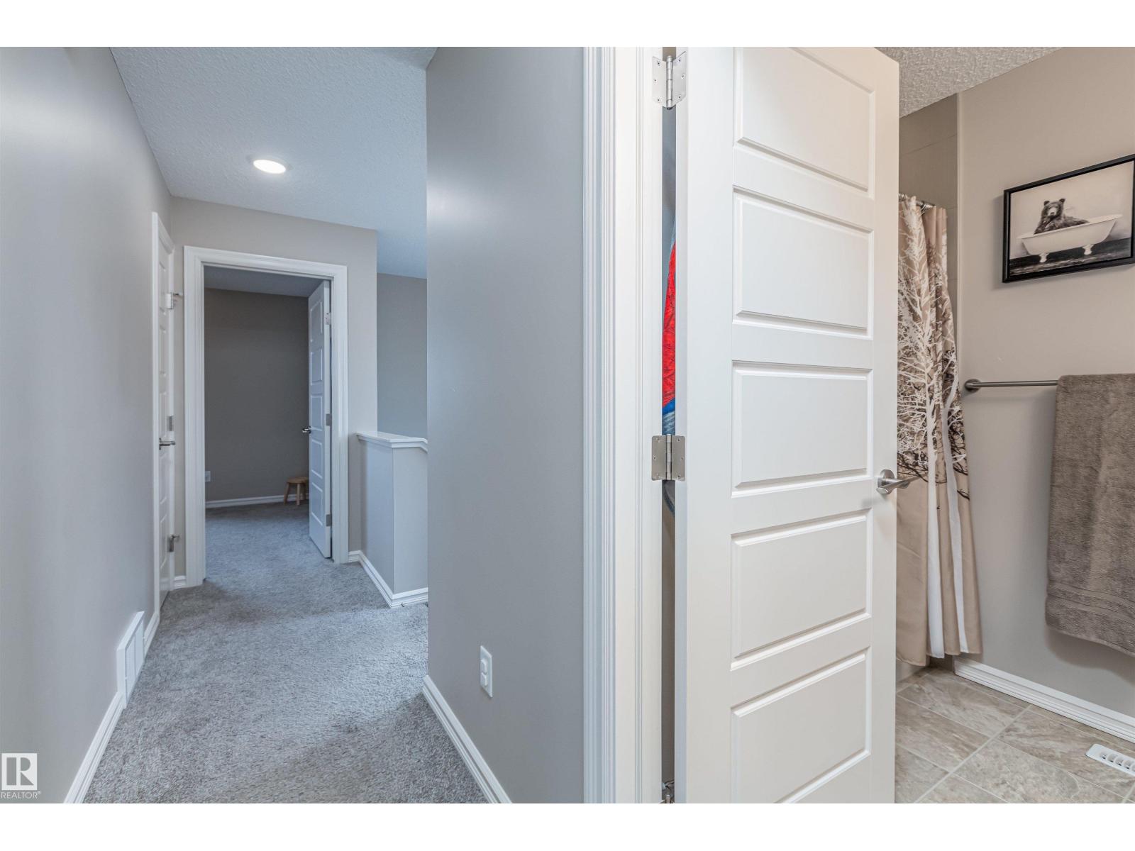 816 35 AV NW, Edmonton