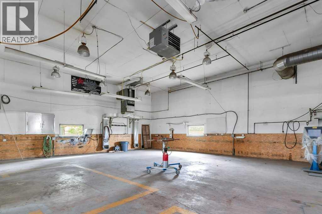 
          36009 Highway 2A South
            <br/>
            <span>Rural Red Deer County</span>
            , 
            <span>AB</span>
             <span>T4G0G8</span>
         - Photo 21