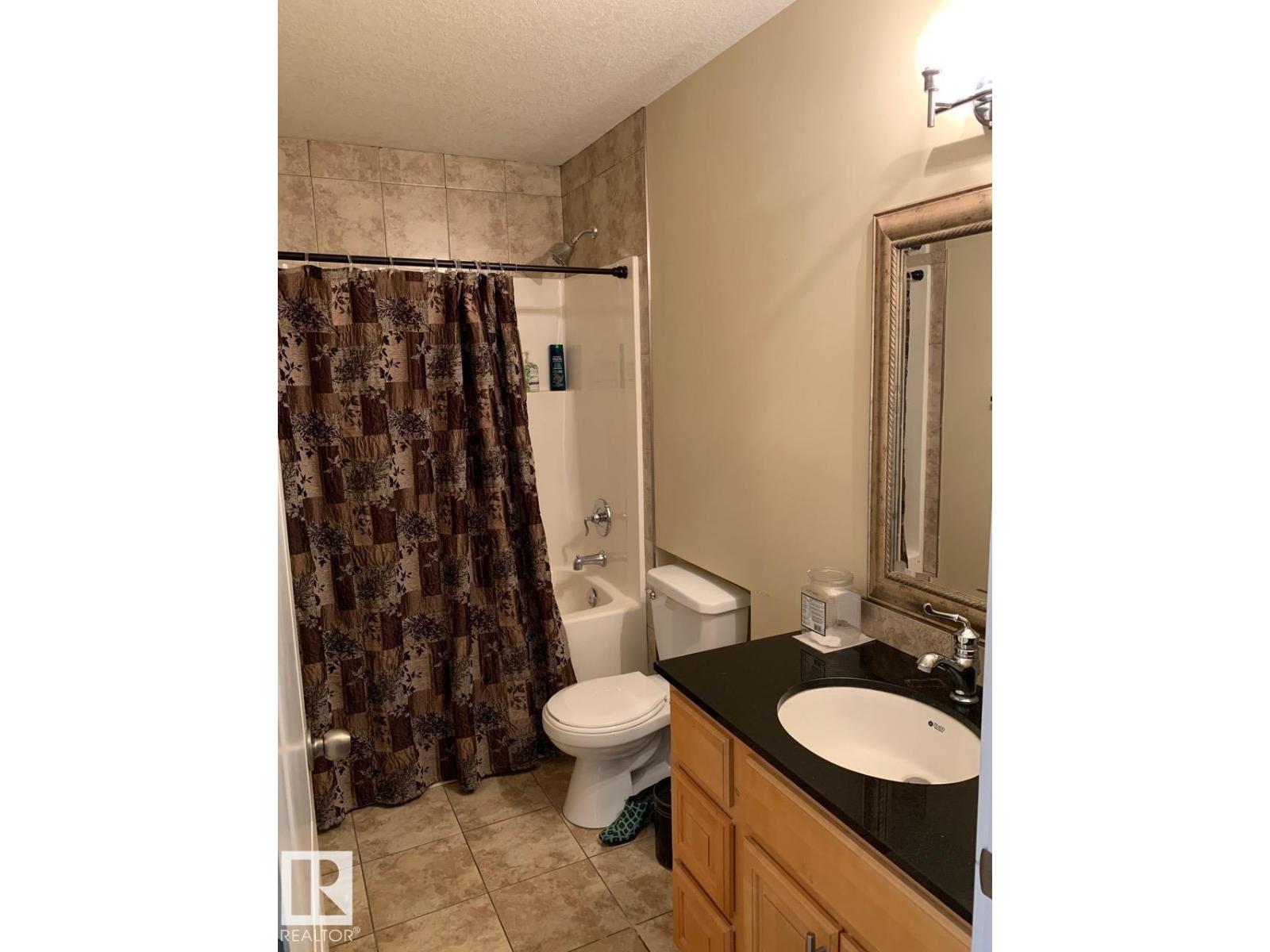 12944 119 ST NW - 24
