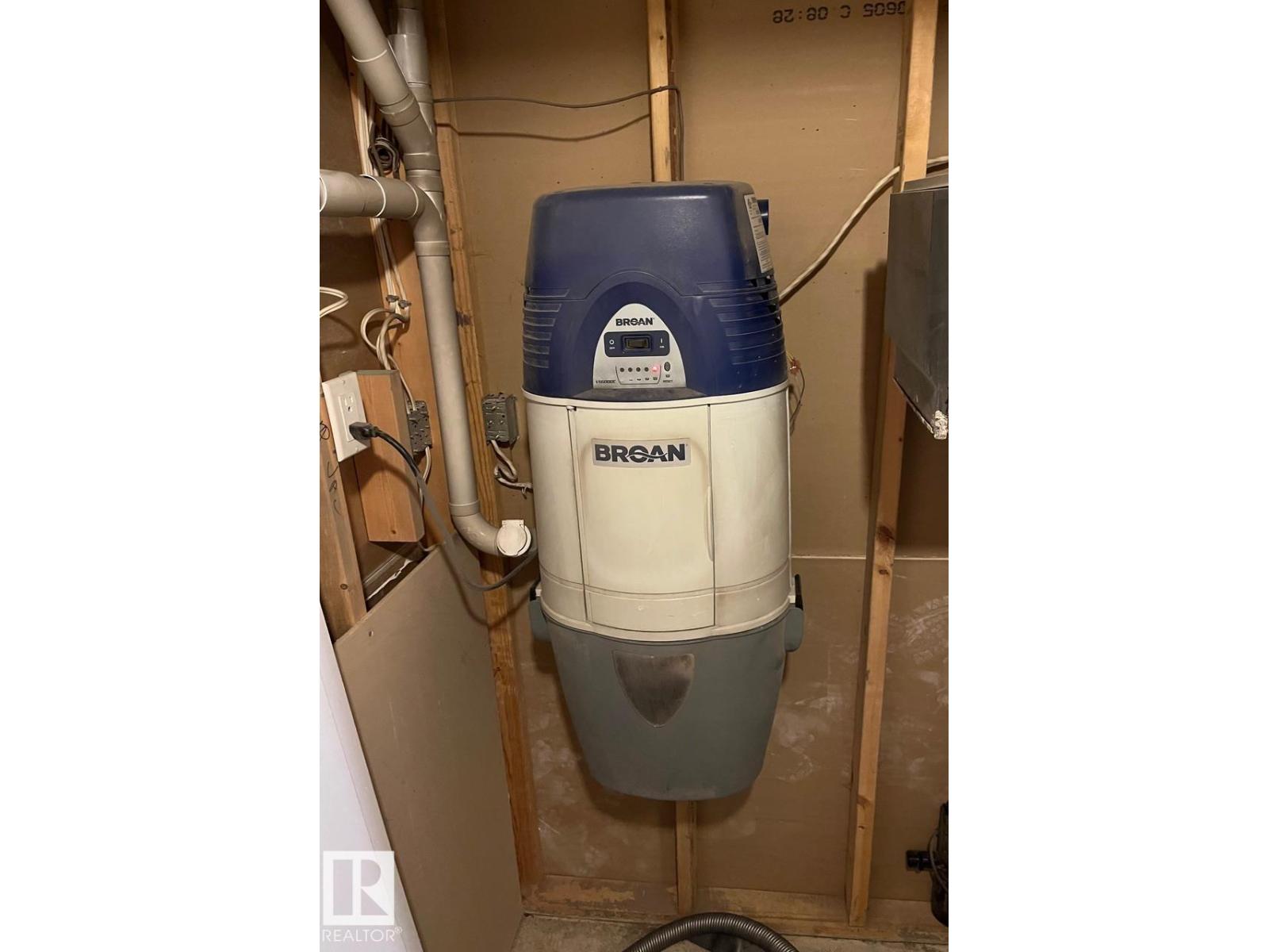 12944 119 ST NW, Edmonton