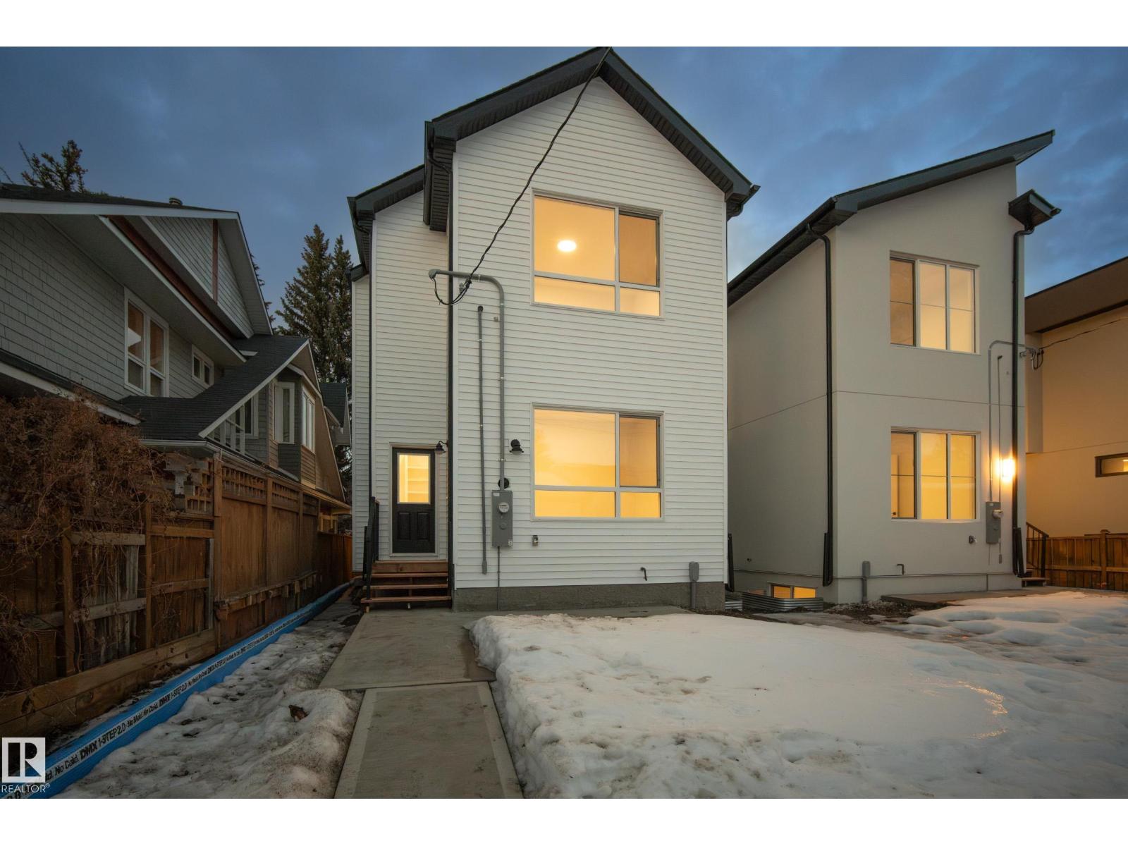 11613 79 AV NW, Edmonton