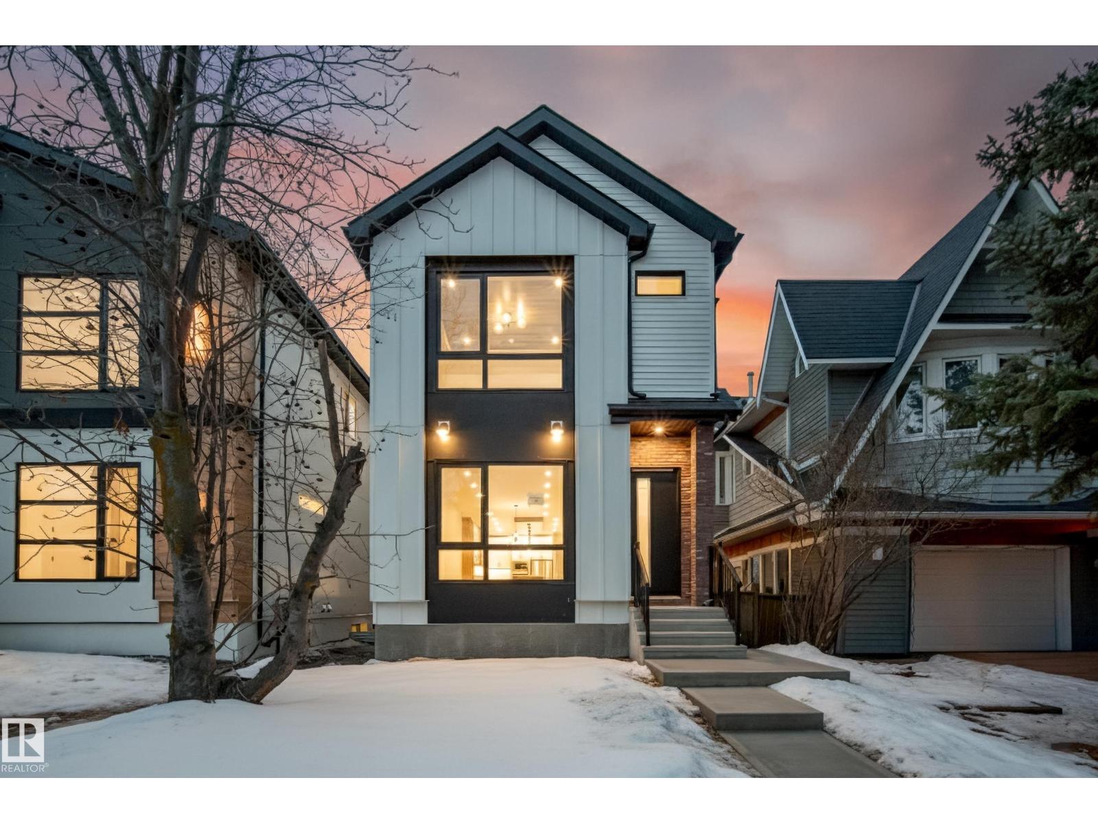 11613 79 AV NW, Edmonton