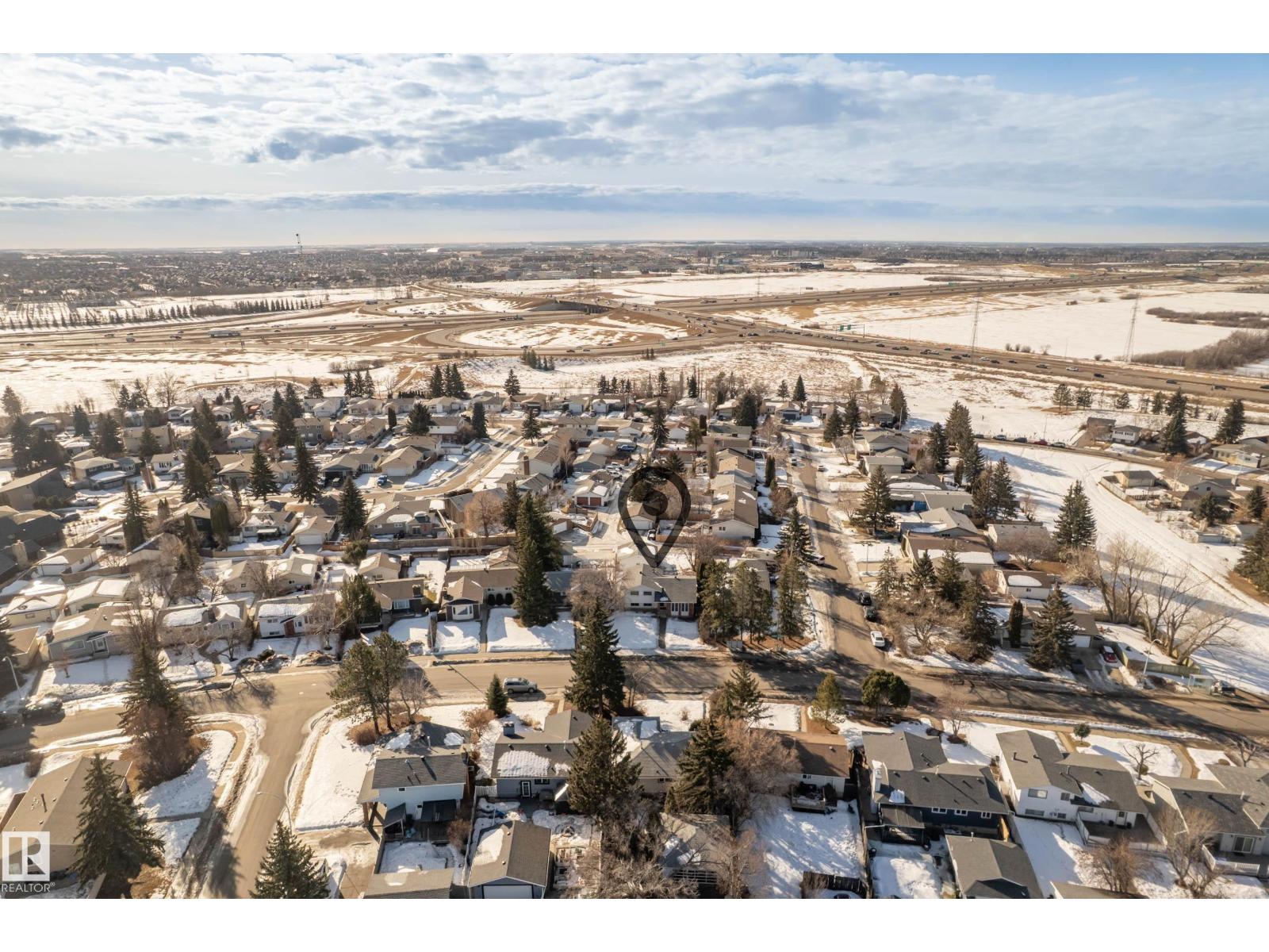 712 KNOTTWOOD RD S NW, Edmonton