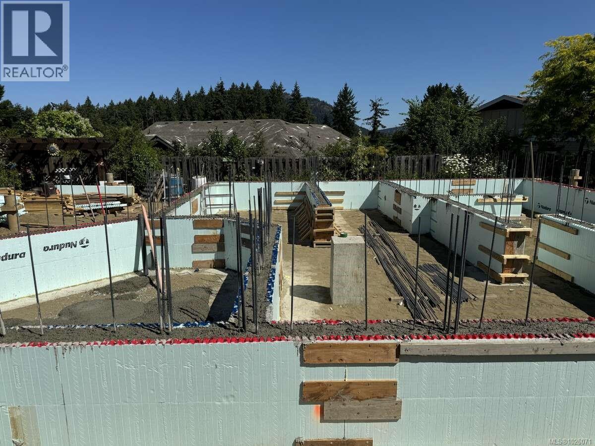 1591 Cowichan Bay Rd - 22