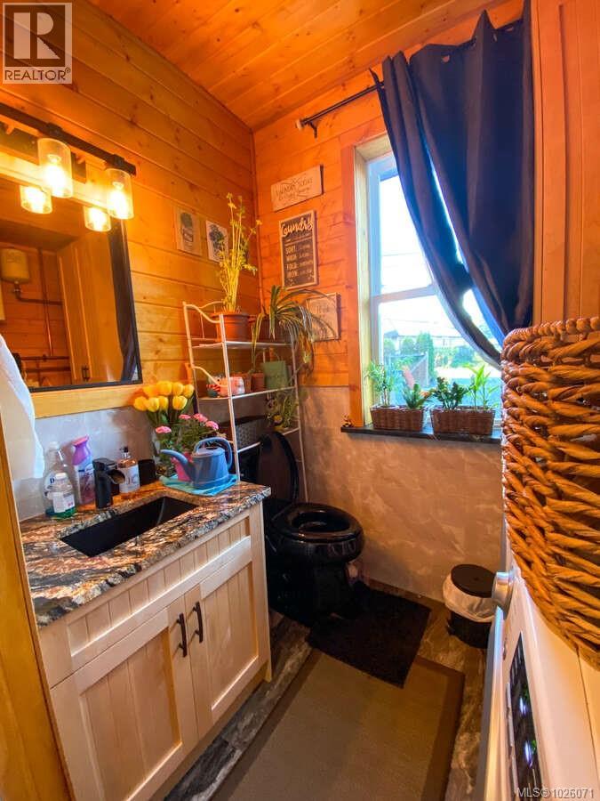 1591 Cowichan Bay Rd - 26