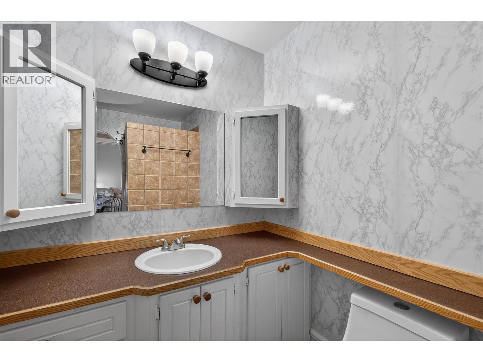 114 Timberlane Road, Enderby