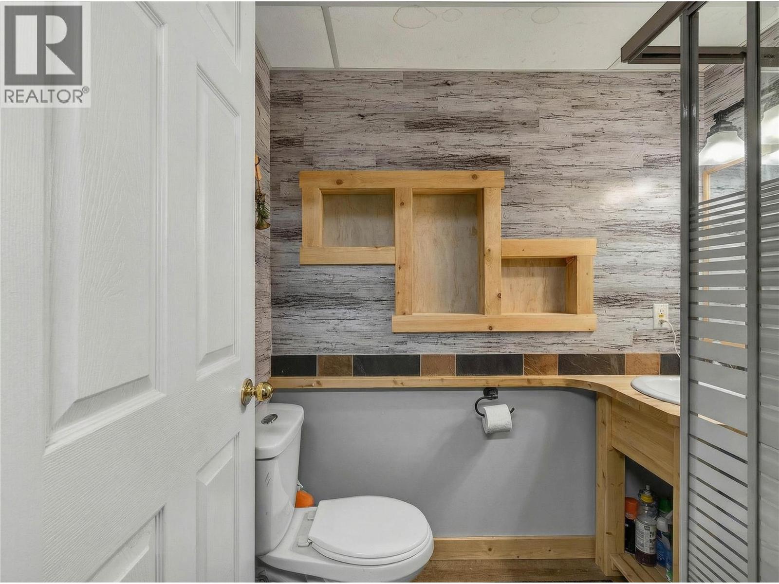 114 Timberlane Road, Enderby