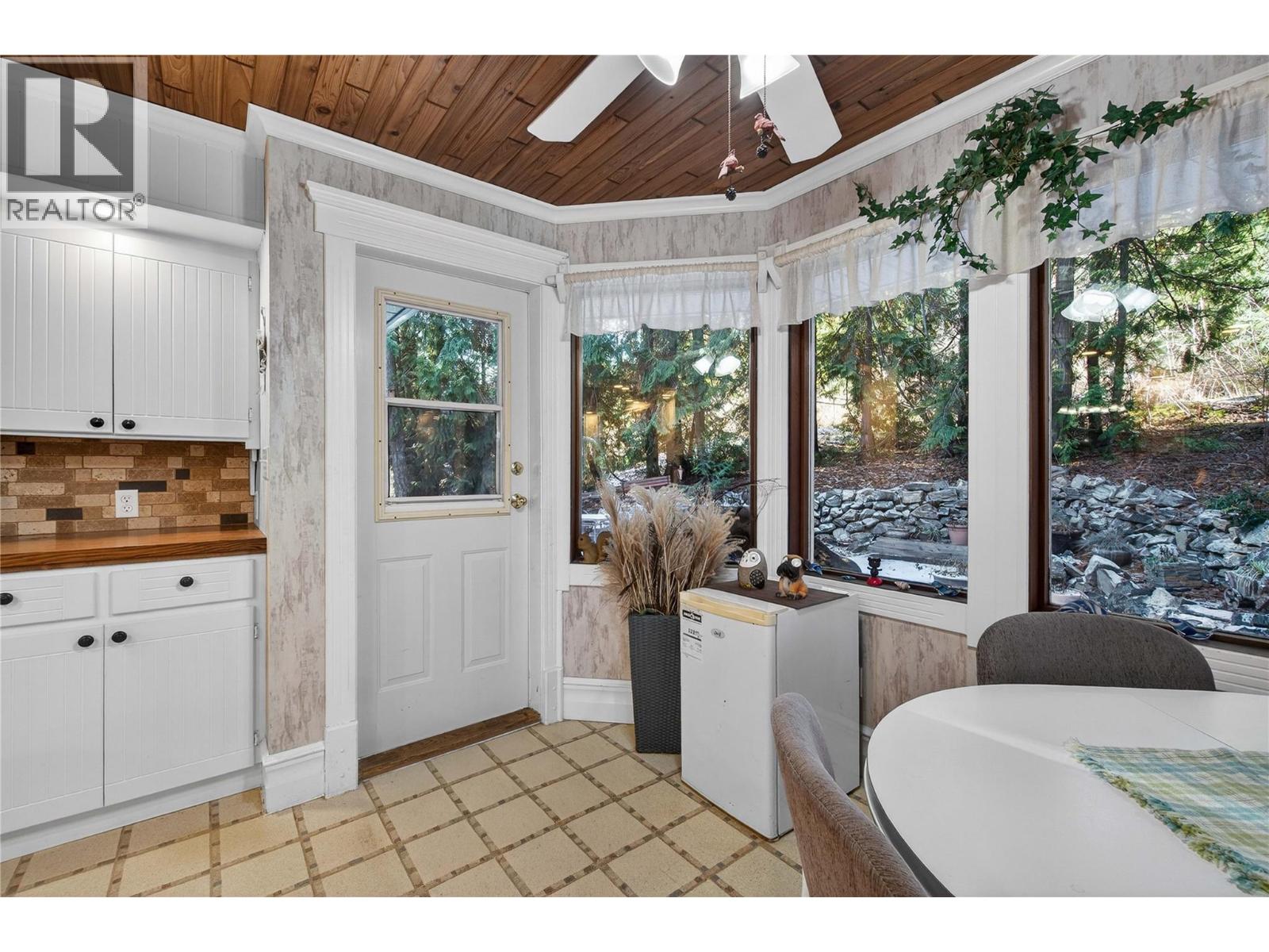 114 Timberlane Road, Enderby