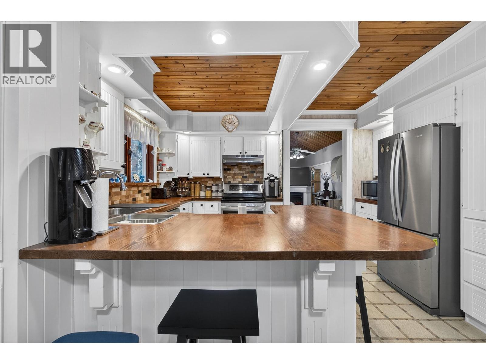 114 Timberlane Road, Enderby