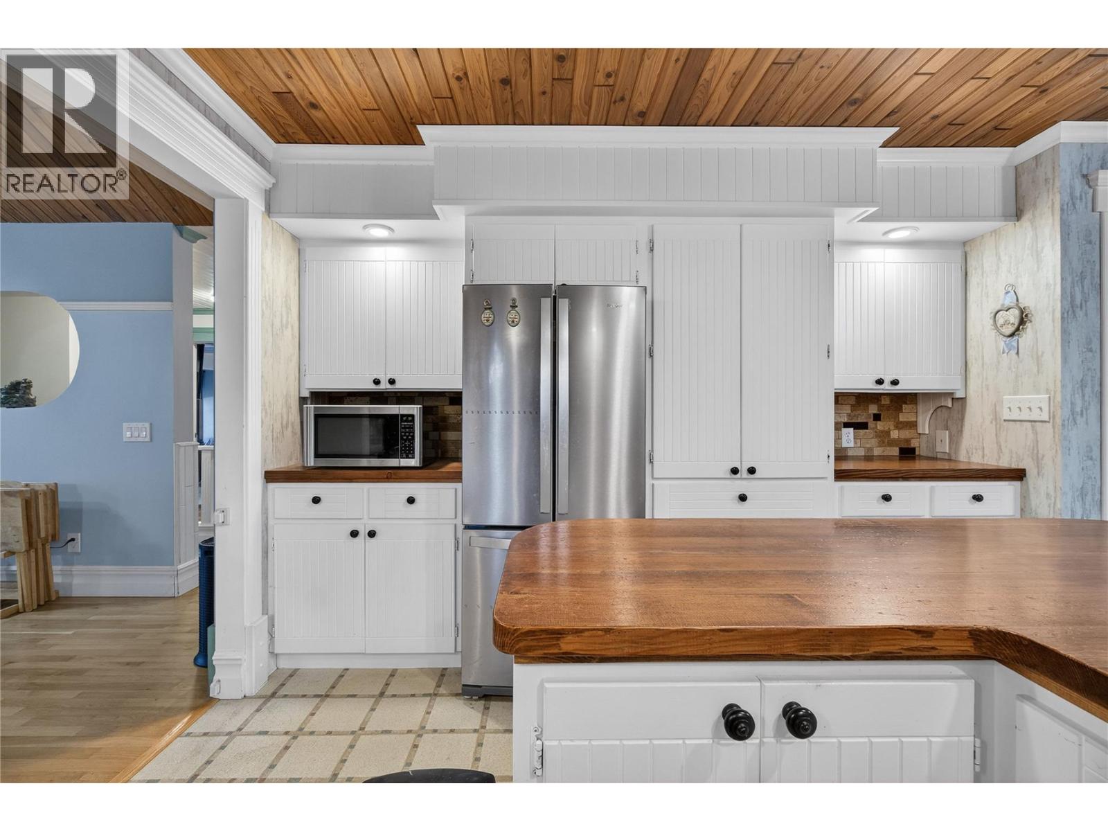 114 Timberlane Road, Enderby