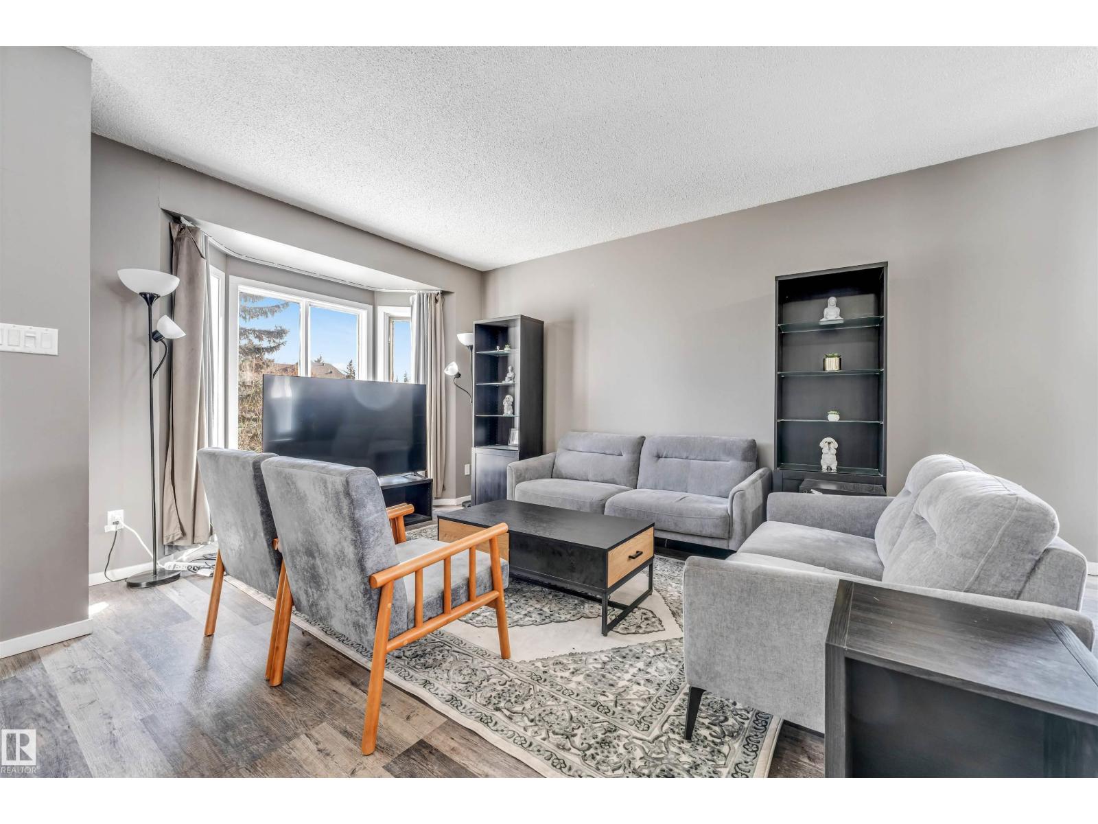 3824 48 ST NW, Edmonton