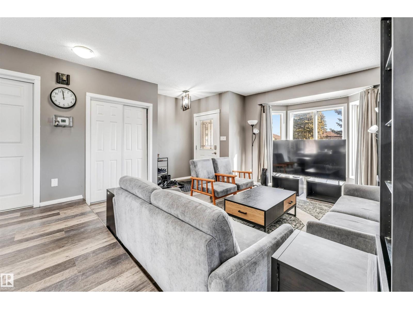 3824 48 ST NW, Edmonton