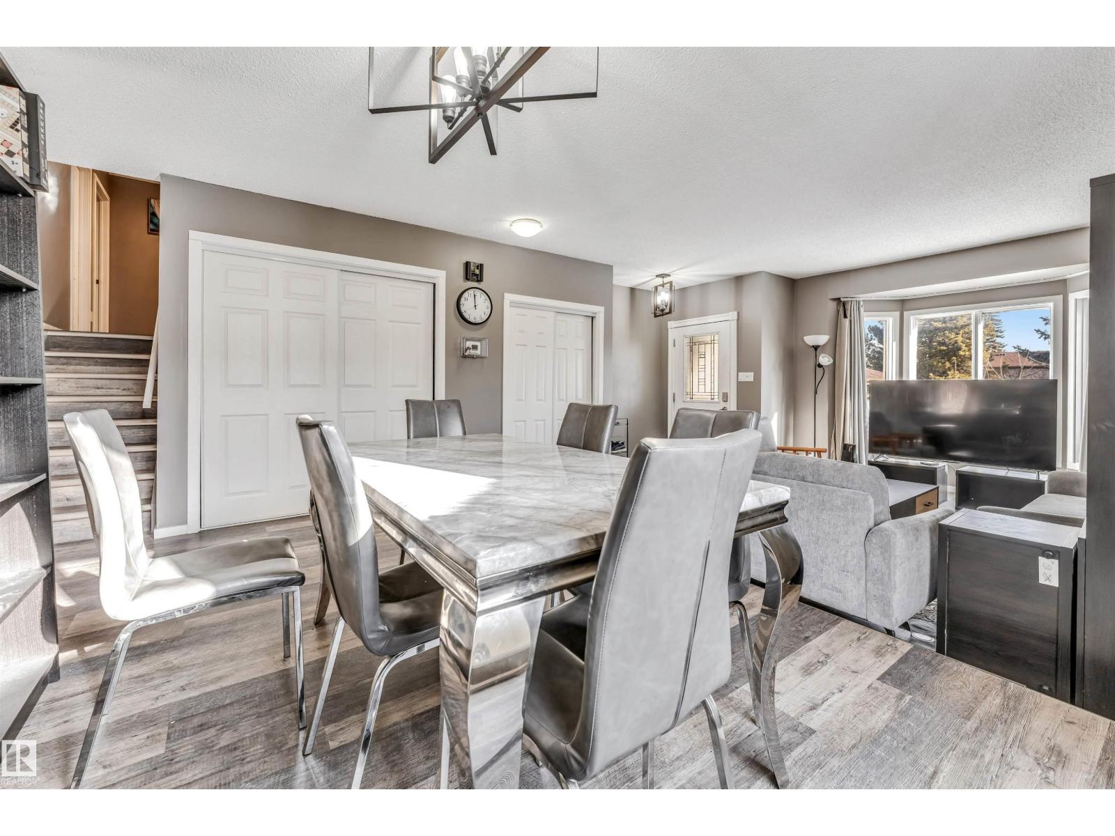 3824 48 ST NW, Edmonton