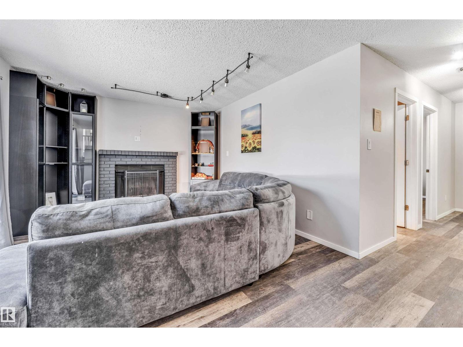 3824 48 ST NW, Edmonton