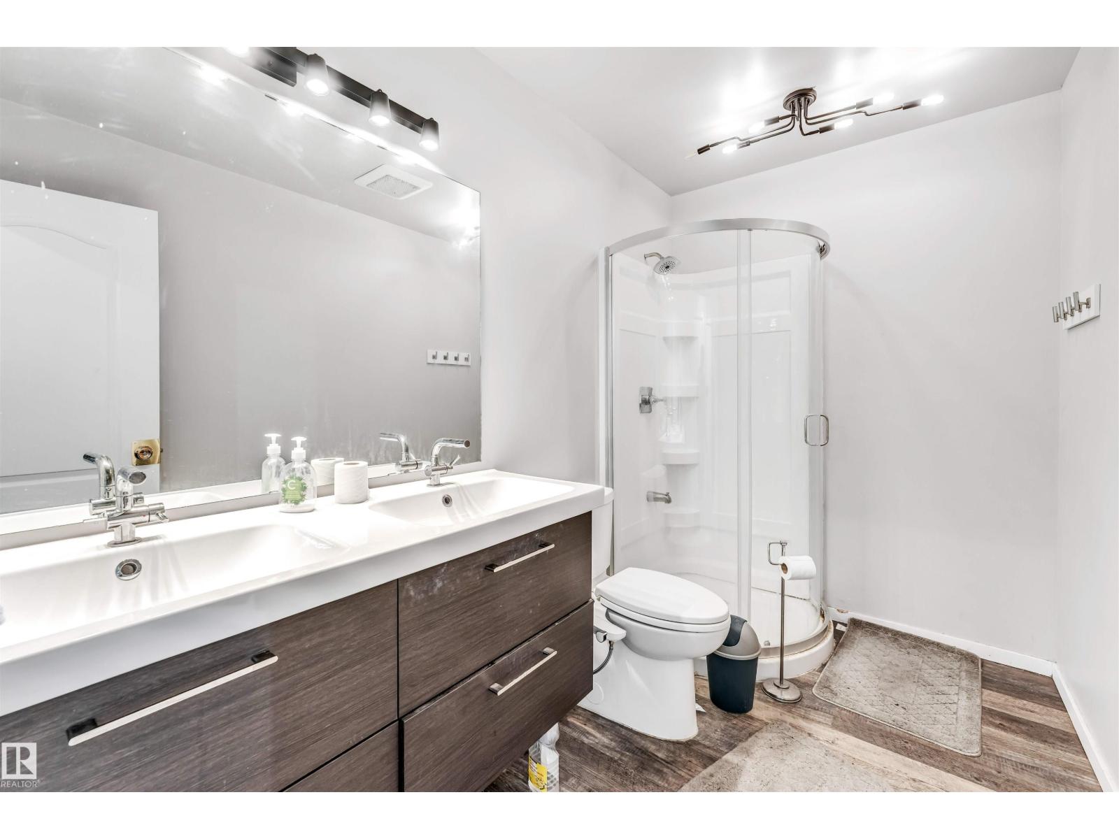 3824 48 ST NW, Edmonton