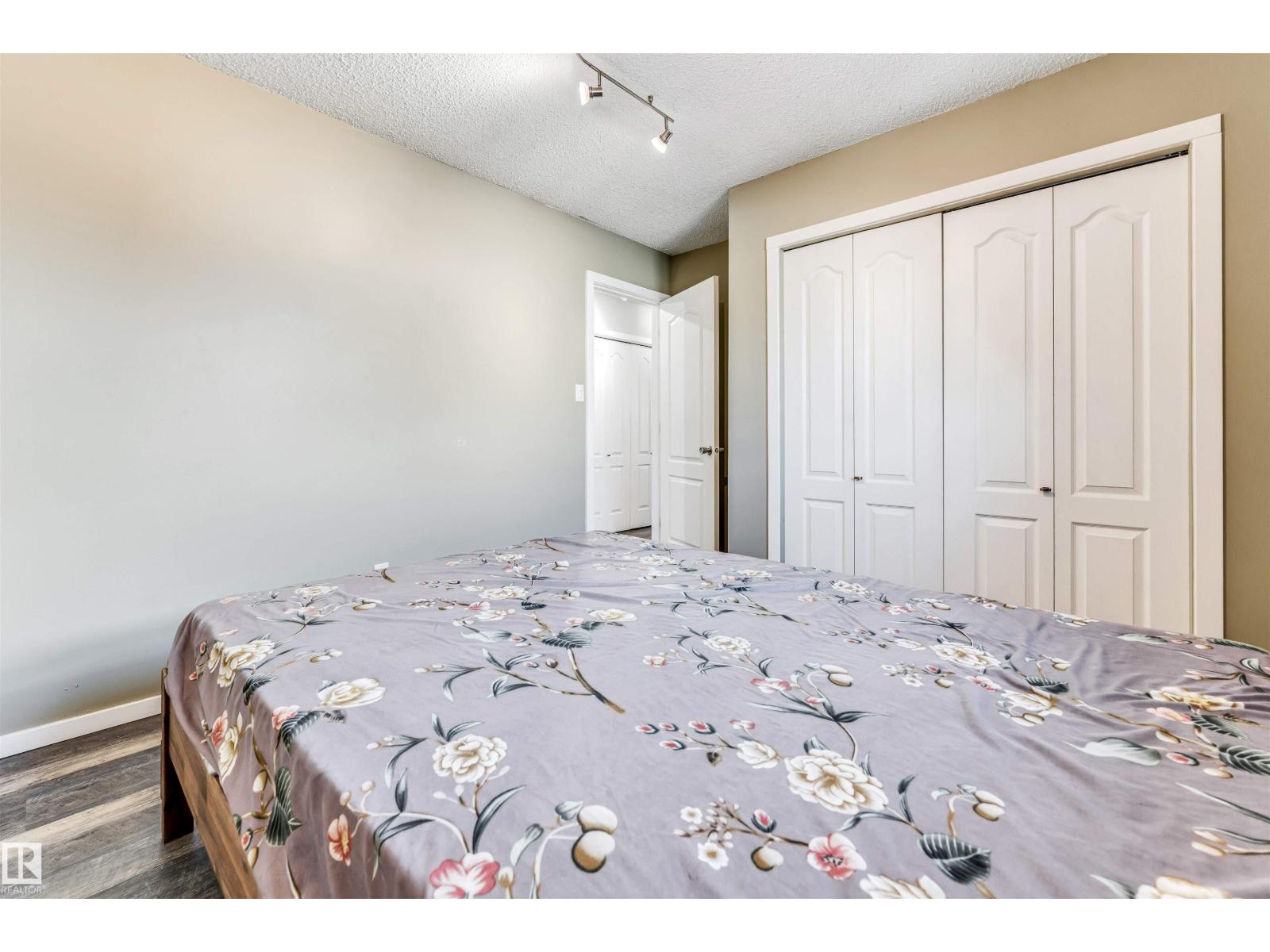 3824 48 ST NW, Edmonton