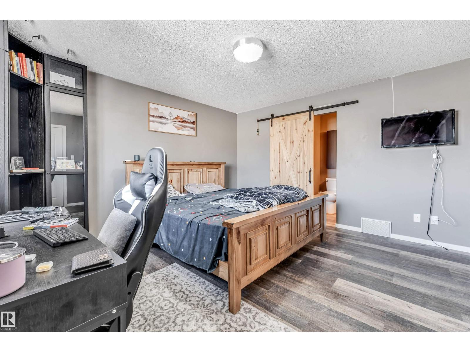 3824 48 ST NW, Edmonton