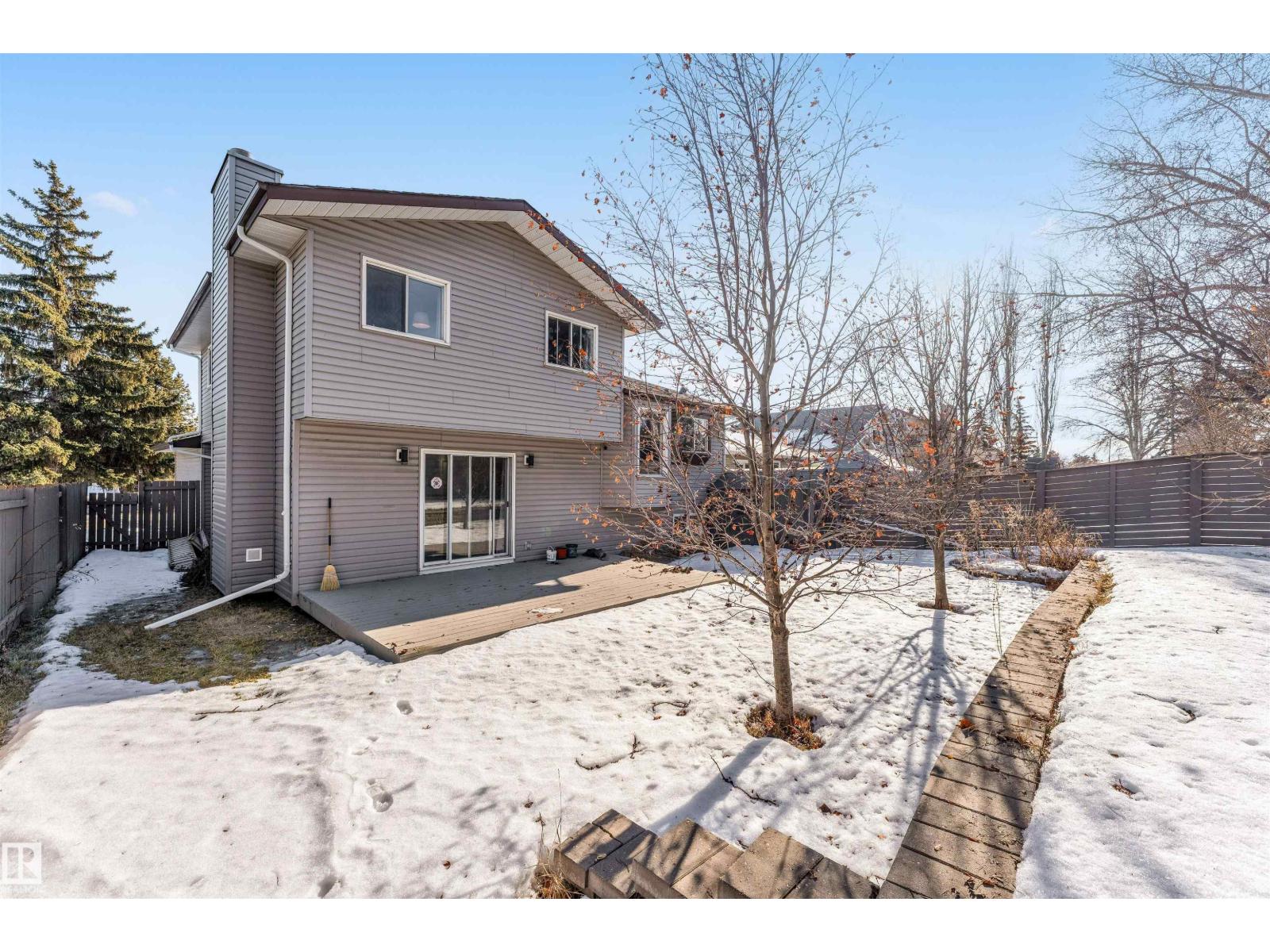 3824 48 ST NW, Edmonton