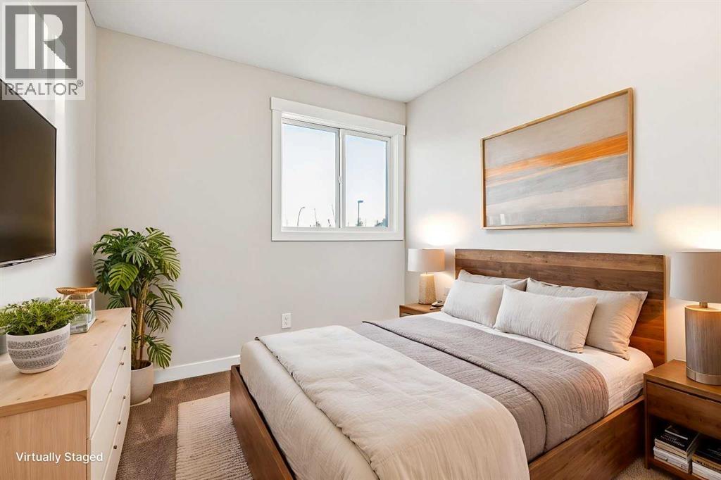 Single Family House for Sale in   Pensacola Crescent SE Penbrooke Meadows Calgary 