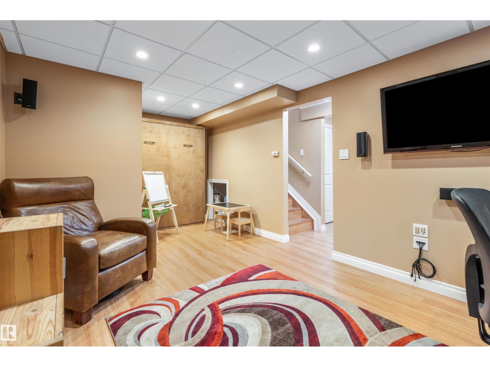 21348 88 AV NW, Edmonton