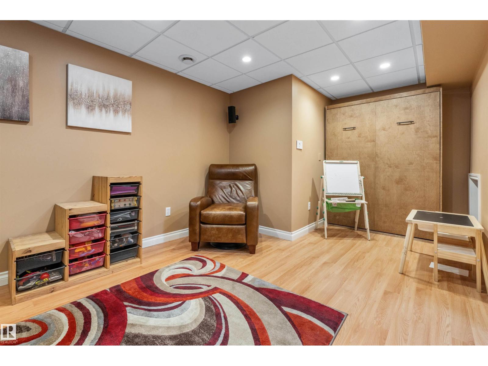 21348 88 AV NW, Edmonton