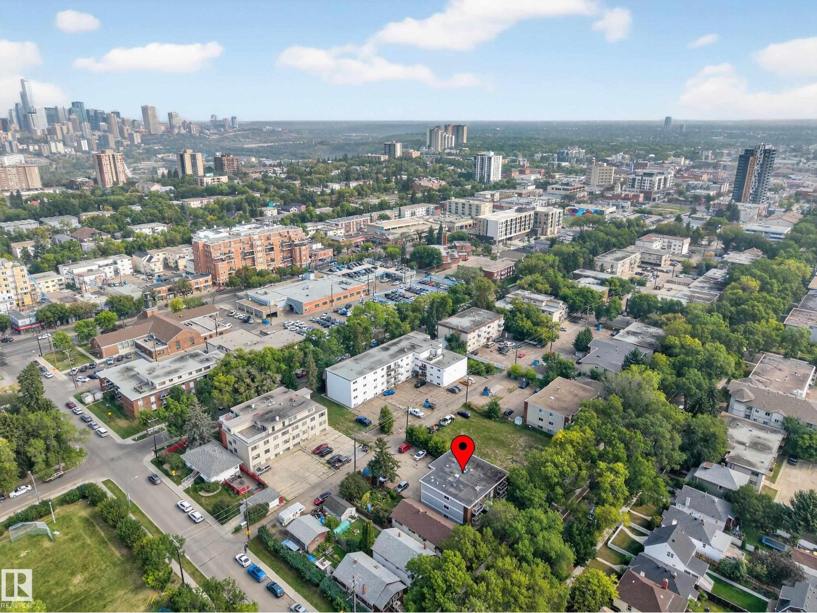 #202 10746 80 AV NW, Edmonton