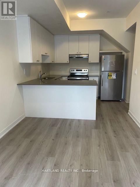 1695 Dersan Unit 211 photo 3