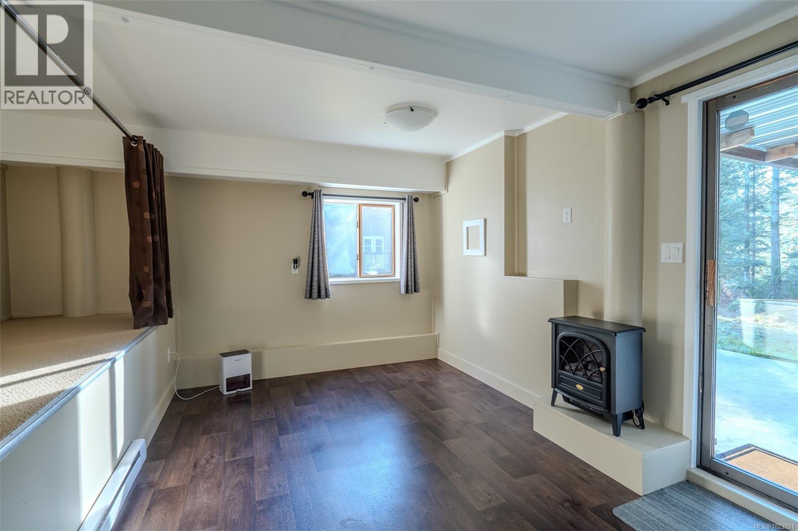 121 Thomas Rd, Salt Spring