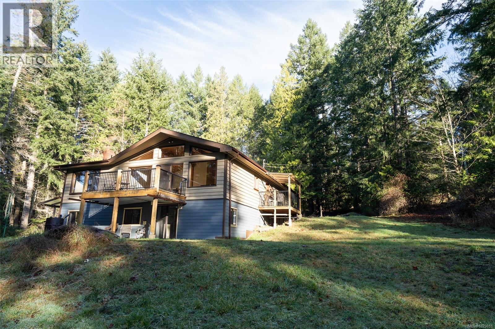 121 Thomas Rd, Salt Spring