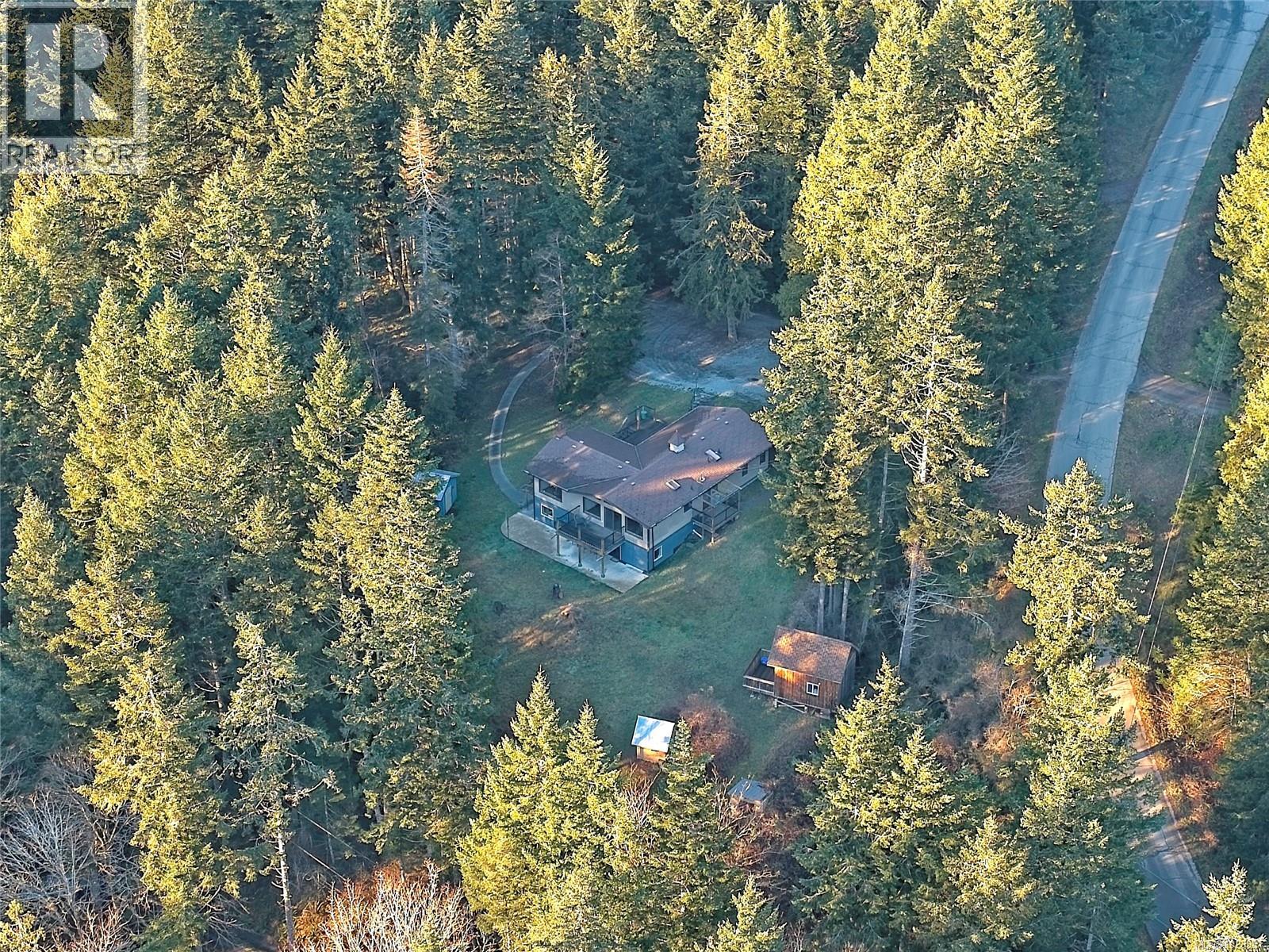 121 Thomas Rd, Salt Spring