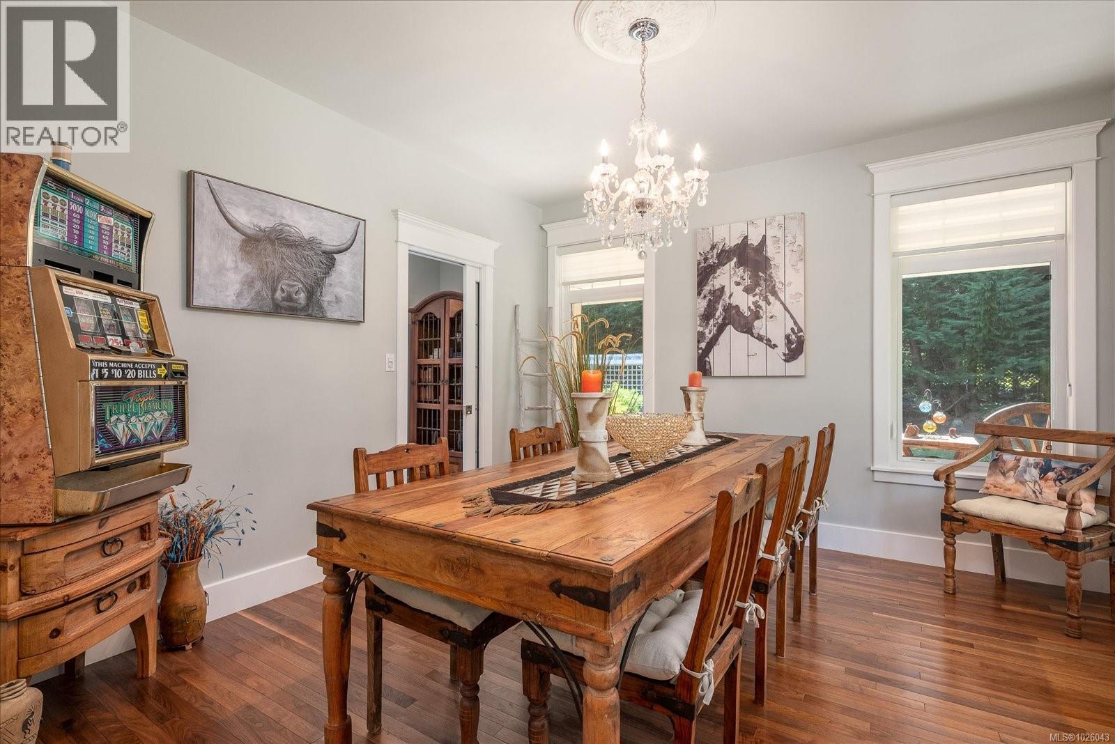 409 FOURNEAU WAY - 4