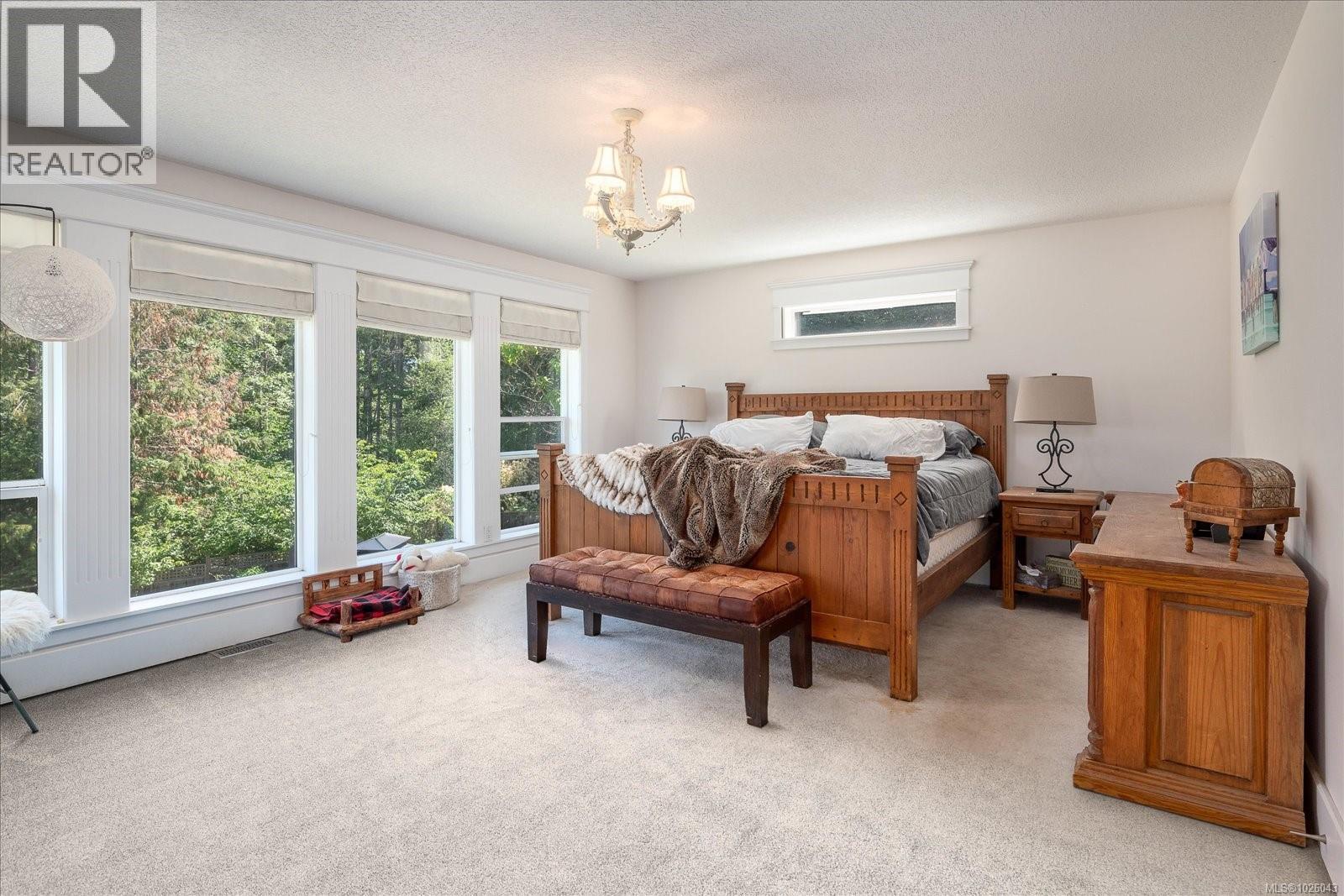 409 FOURNEAU WAY - 7