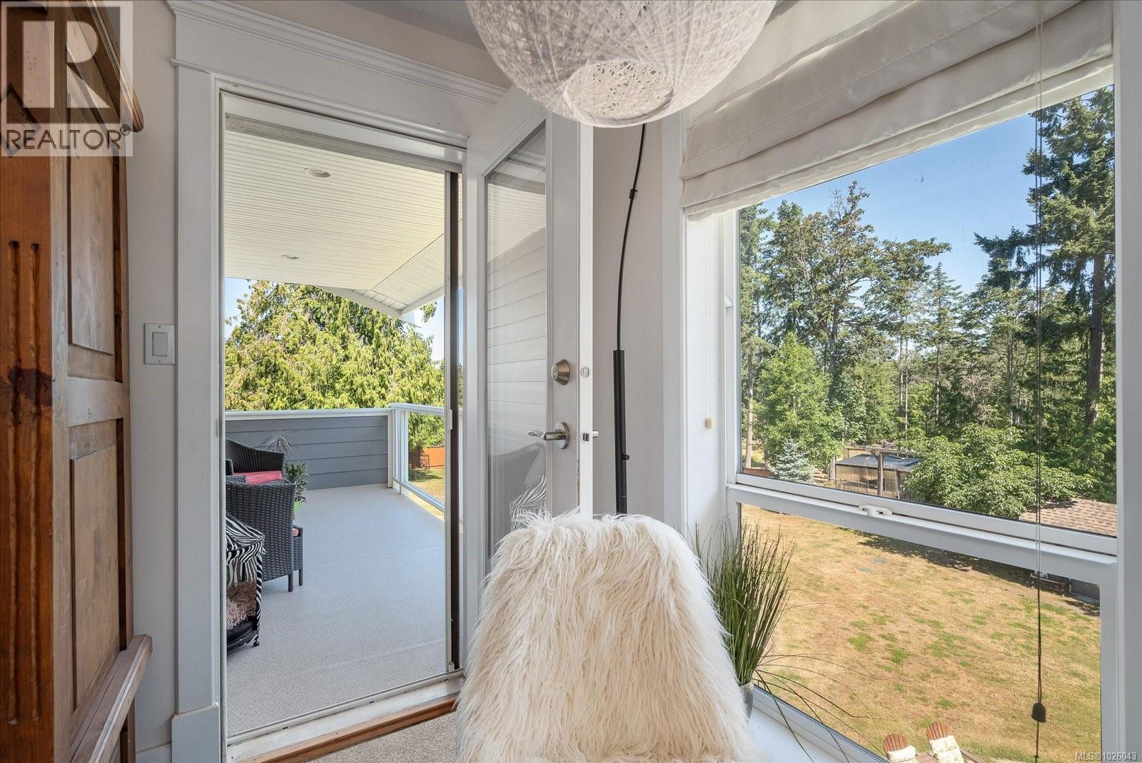 409 FOURNEAU WAY - 44