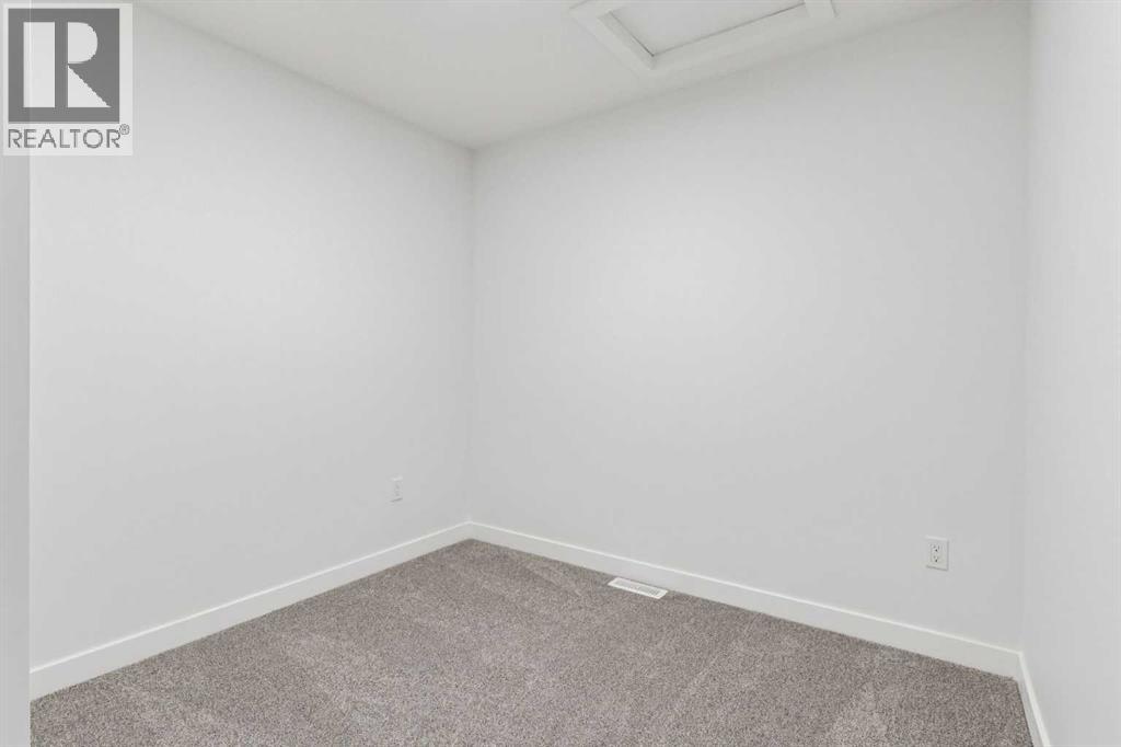 Single Family House for Sale in   Saddlecrest Circle NE Saddle Ridge Calgary 