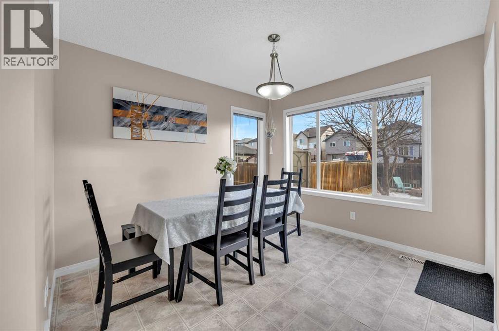 Single Family House for Sale in  Saddlemead Close NE Saddle Ridge Calgary 