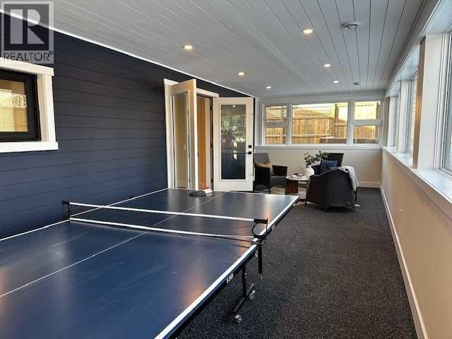 Single Family House 4 Level for Sale in  Spruce Bank Crescent SW Spruce Cliff Calgary 