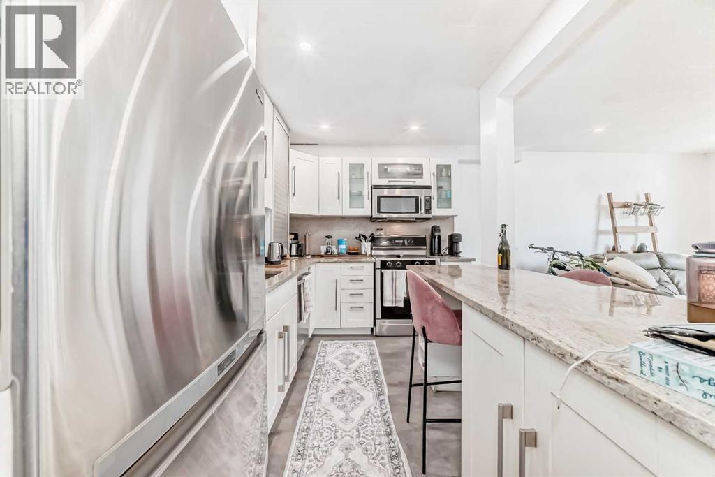 Single Family House for Sale in    Street SW Bankview Calgary 