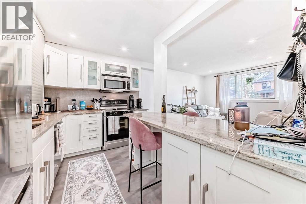 Single Family House for Sale in    Street SW Bankview Calgary 