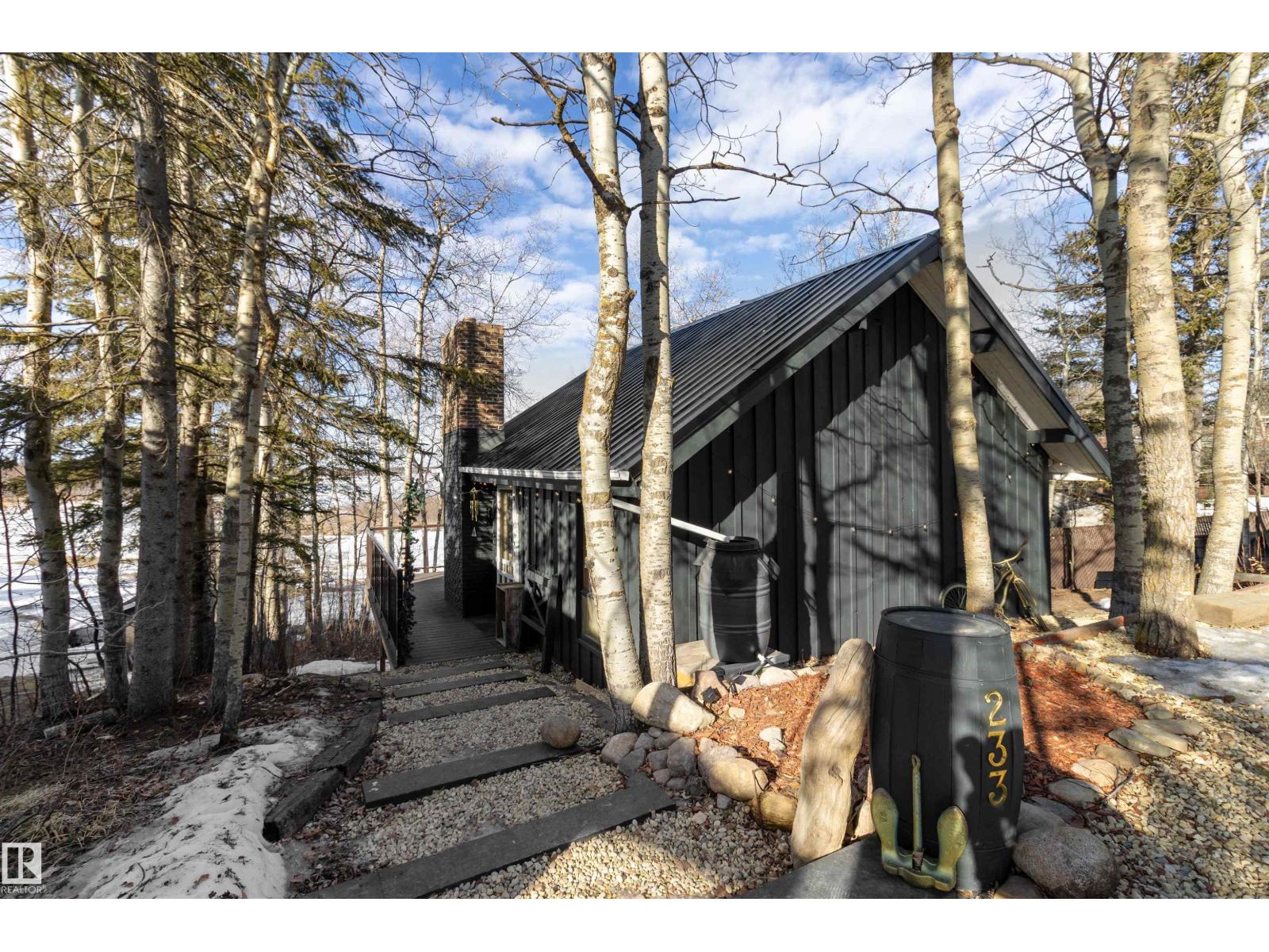 233 51268 Range Road 204, Rural Strathcona County