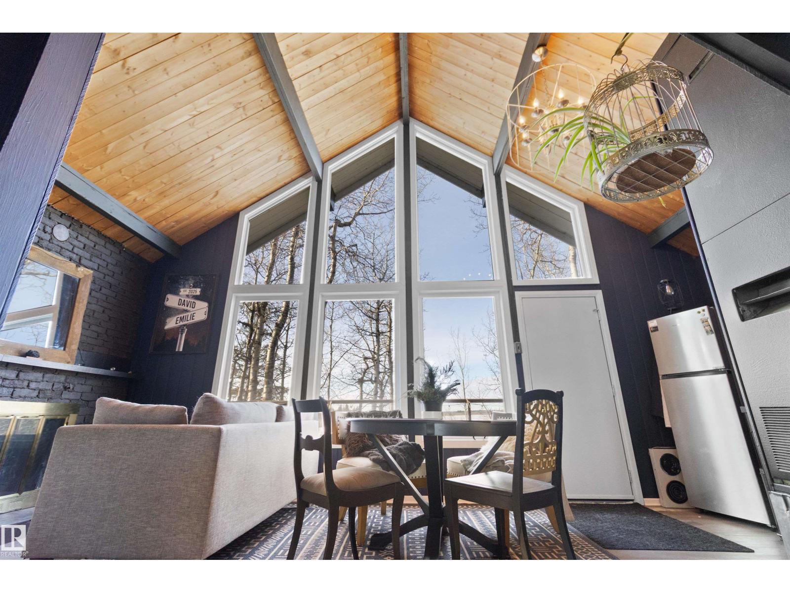 233 51268 Range Road 204, Rural Strathcona County