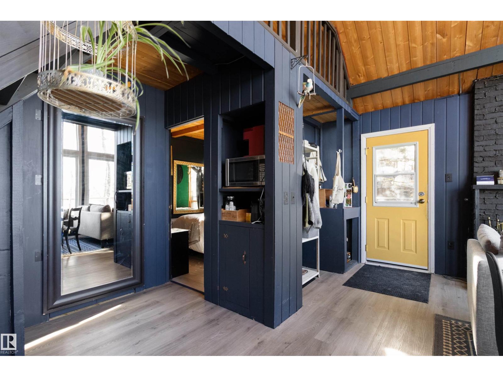 233 51268 Range Road 204, Rural Strathcona County