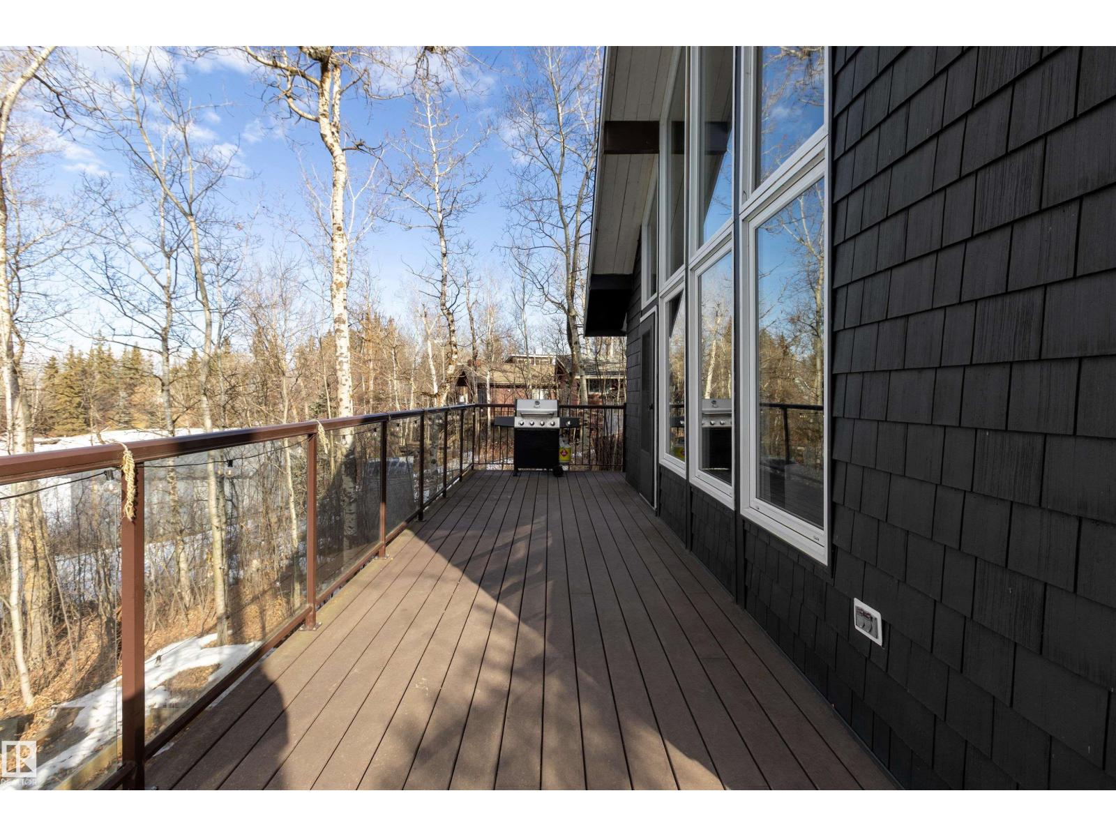 233 51268 Range Road 204, Rural Strathcona County