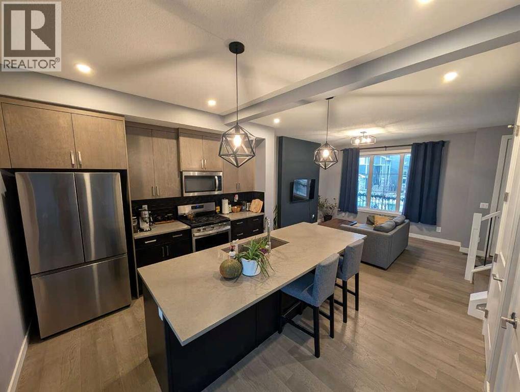 72 Sundown Crescent, Cochrane