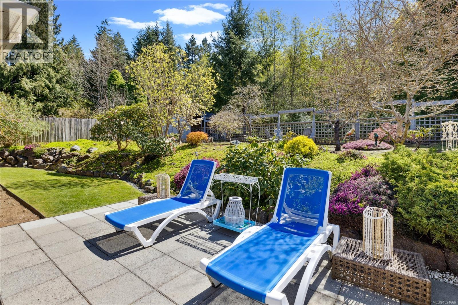 2508 Nuttal Dr, Nanoose Bay