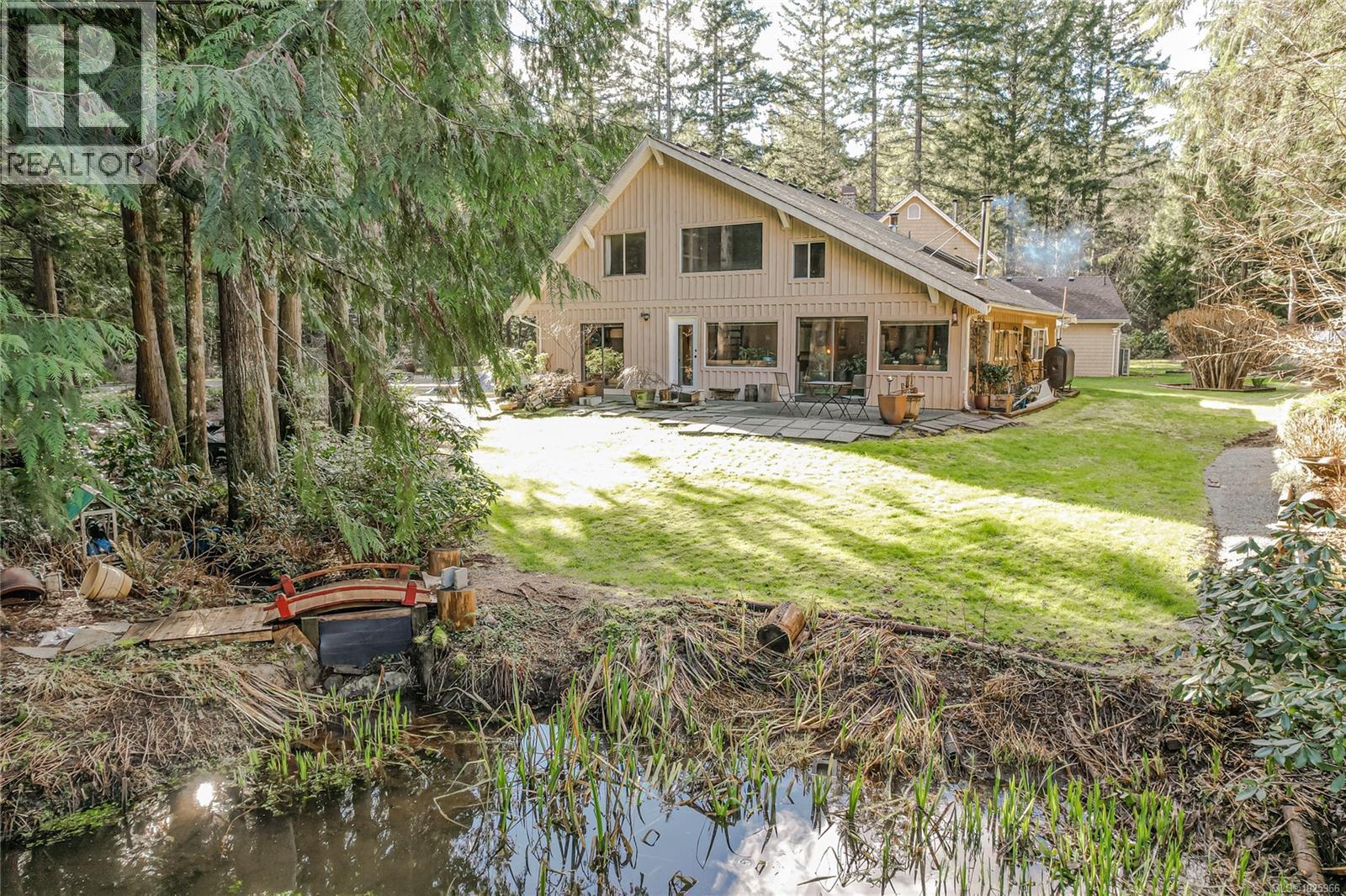 1753 Peerless Rd, Shawnigan Lake