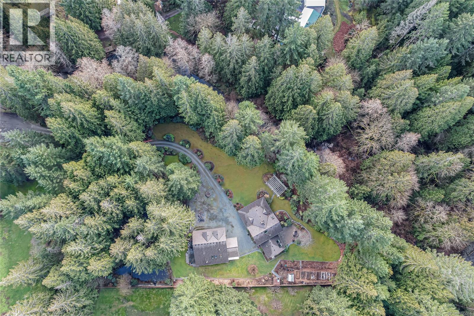 1753 Peerless Rd, Shawnigan Lake